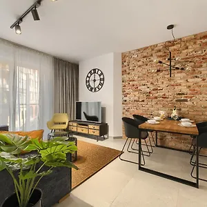 Apartment Elite Parking By Impero